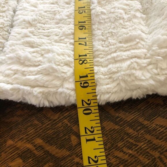 Cynthia Steffe Reagan Ivory Teddy Cropped Jacket - Picture 13 of 13